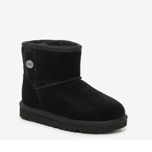 Ugg Jona boot size 7